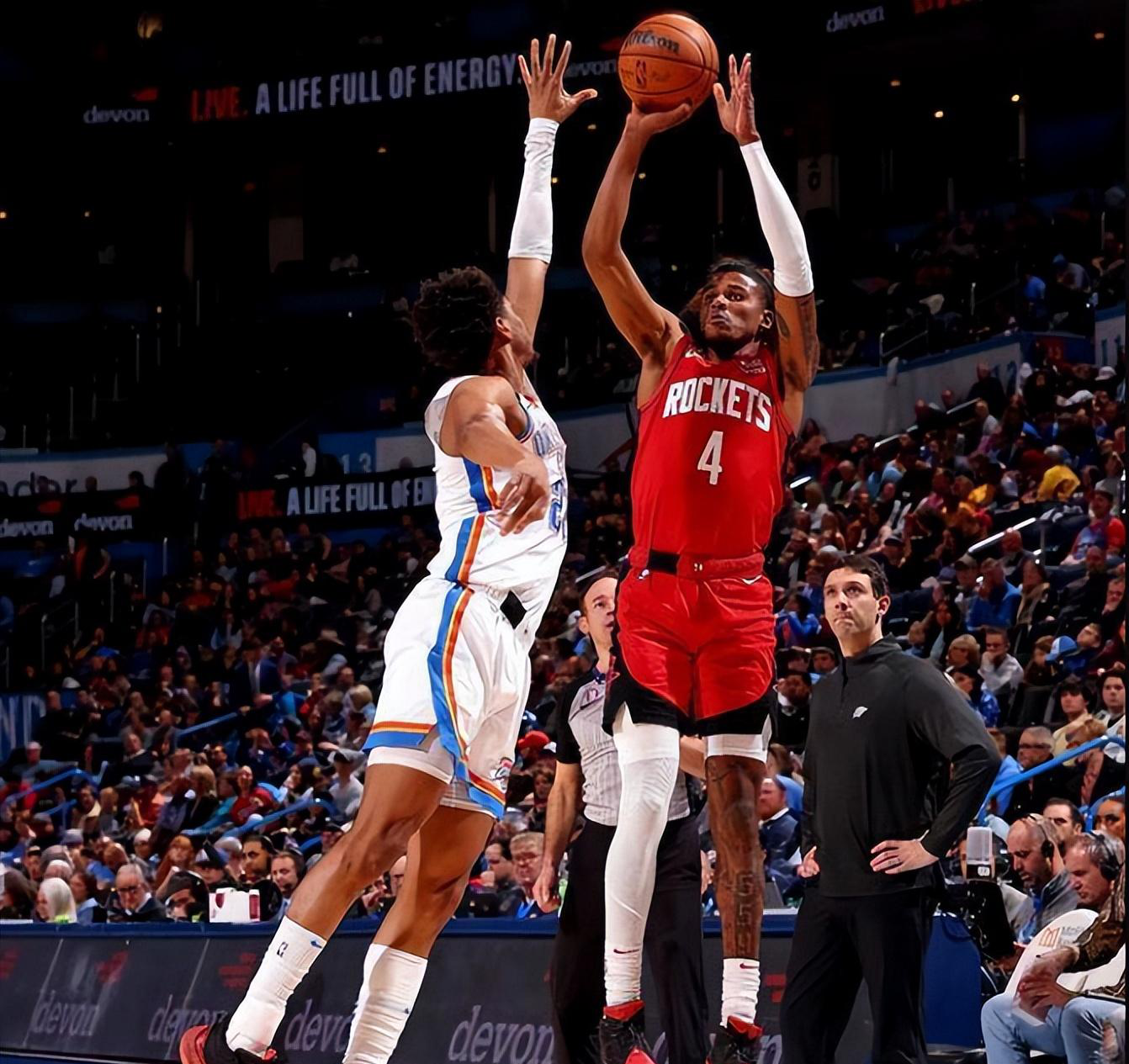 包含冲刺阶段布莱顿备战全明星赛，更衣室发声细节曝光，目标明确，更衣室氛围转暖的词条