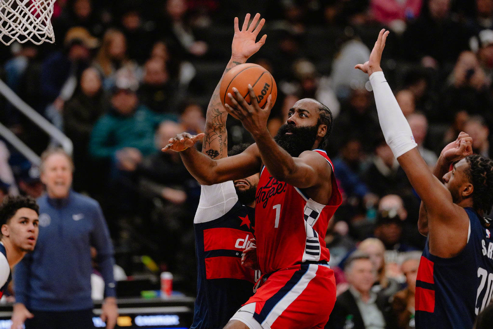 包含哈登关键节点战术调整,尤文图斯带队取胜!的词条 包含哈登关键节点战术调整,尤文图斯带队取胜!的词条